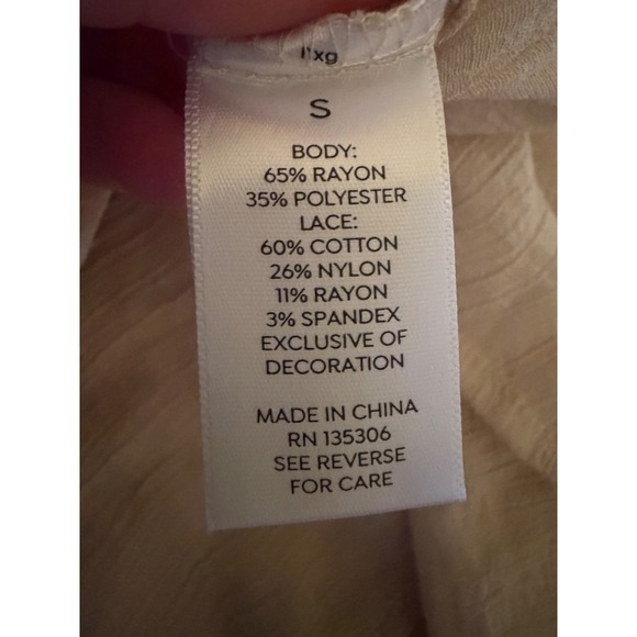 Westport Womens Cream Lace Boho Blouse Long Bell Sleeve Split Neck Top Small - Picture 10 of 10